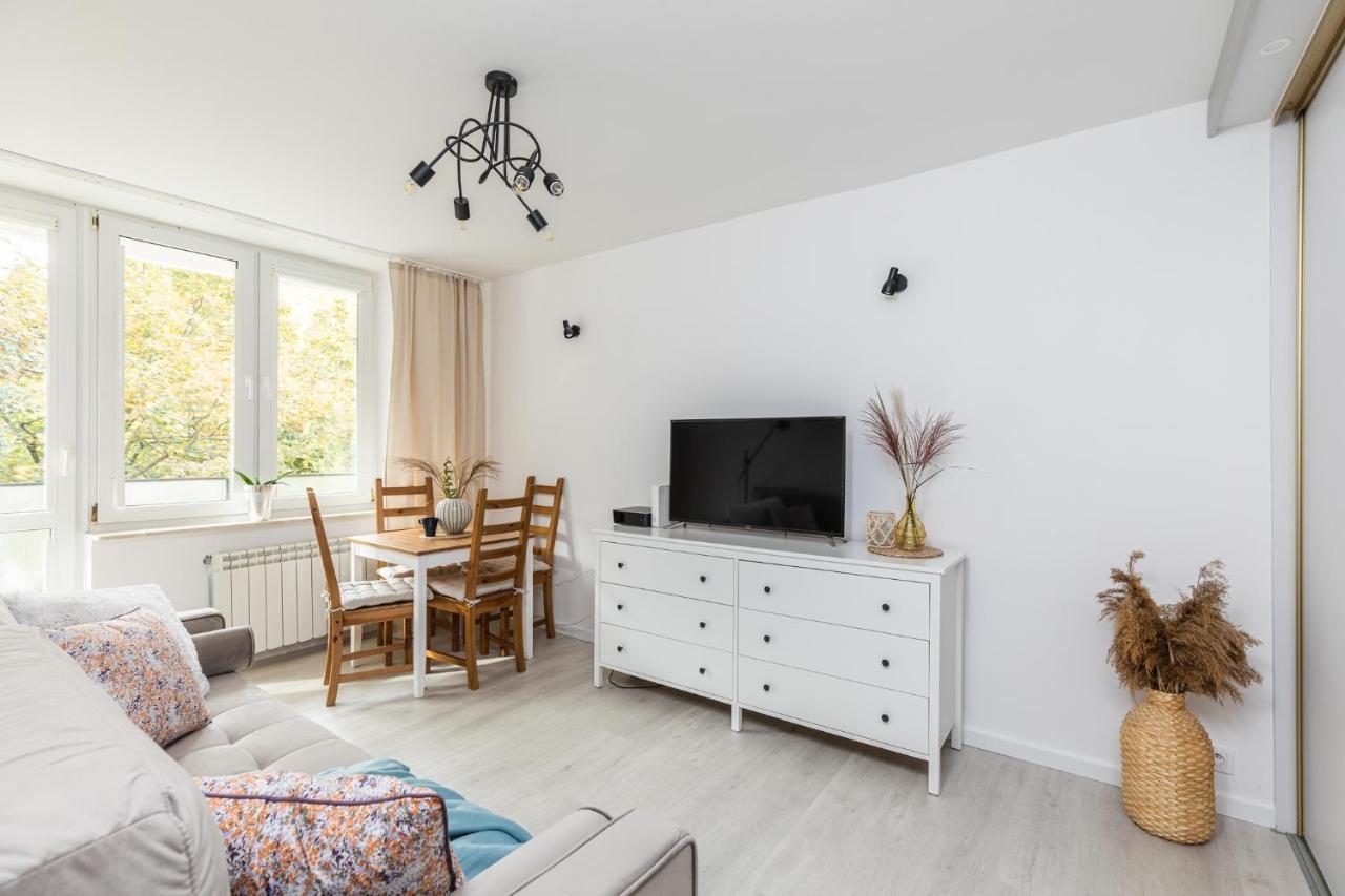 Ferienwohnung Superapart Afrykanska 14F Warschau Exterior foto